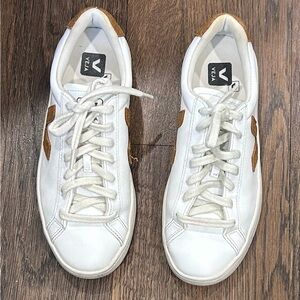 Veja White and Tan Athletic Sneakers